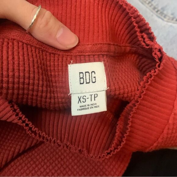 Urban Outfitters Tank Top XS - Picture 2 of 5